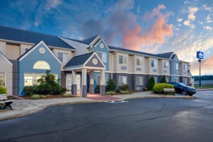 microtel Inn  Suites by Wyndham Burlington Burlington North Carolina